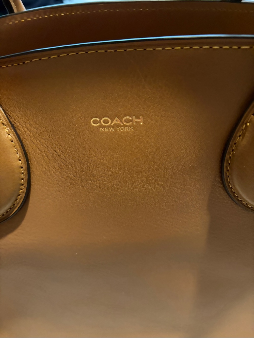 Soft Empire Carryall Bag 40  HONEY TAN with burnished details - Picture 2 of 9
